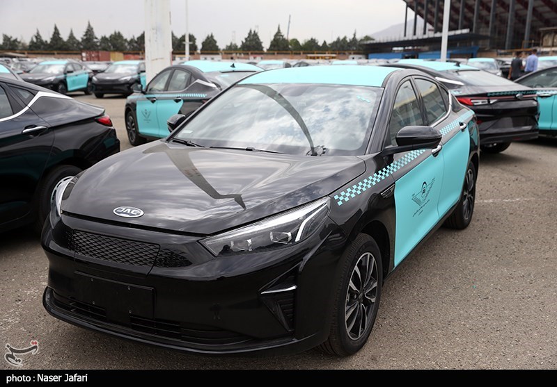 دولت با اجرای ماده ۱۲ مانع از افزایش کرایه تاکسی برقی شود دولت با اجرای ماده ۱۲ مانع از افزایش کرایه تاکسی برقی شود